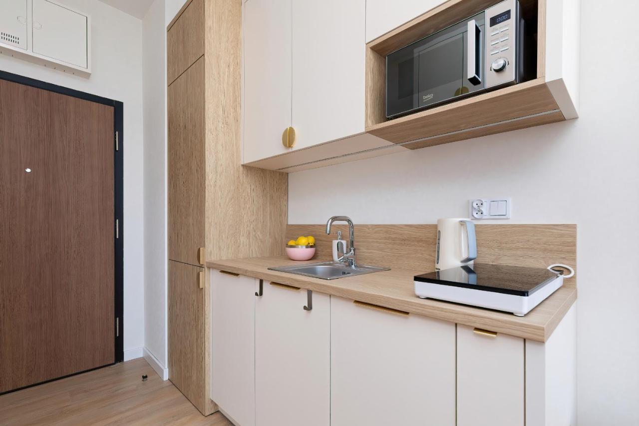 Rent Like - Bel Mare F527